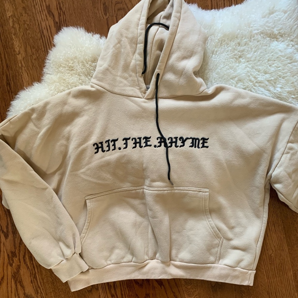 Oversized hoodie